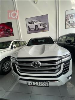 تۆیۆتا لاند کروزەر